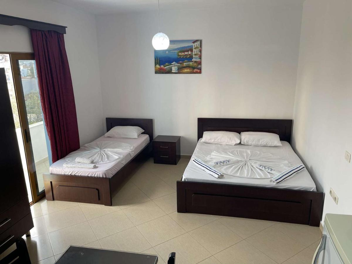 Vila Ronaldo Apartment Ksamil Bagian luar foto