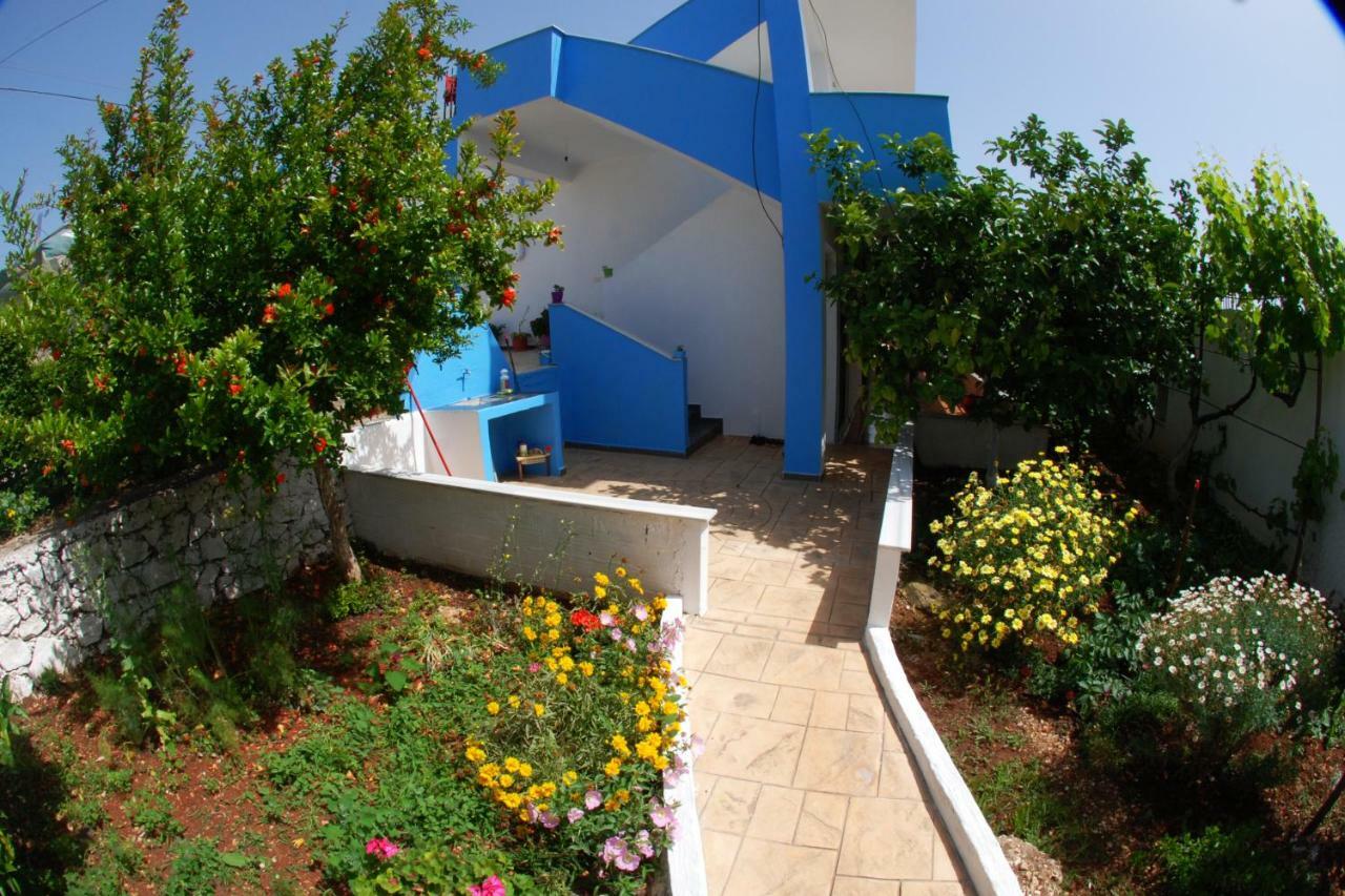 Vila Ronaldo Apartment Ksamil Bagian luar foto